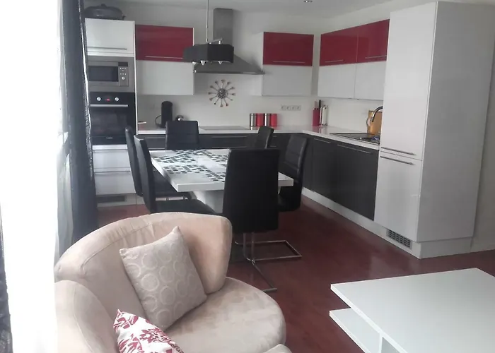 La Bagatelle Apartment